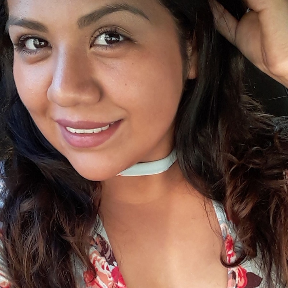 Meet your Posher, Jaqueline